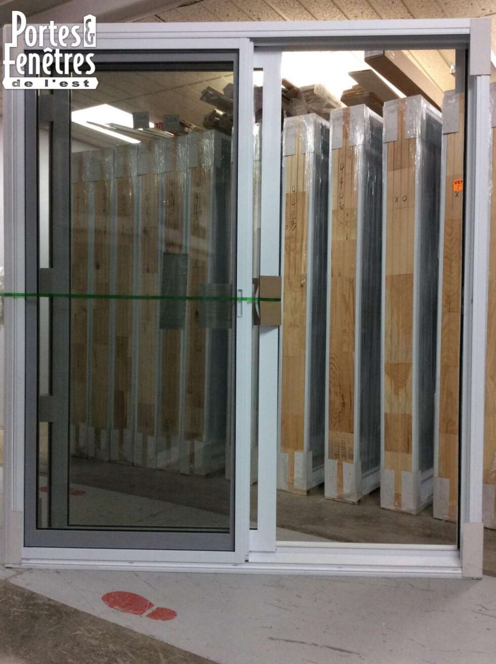 6PPD Porte Patio PVC Verre Low-E Blanc 70 1/2 X 81 Droite