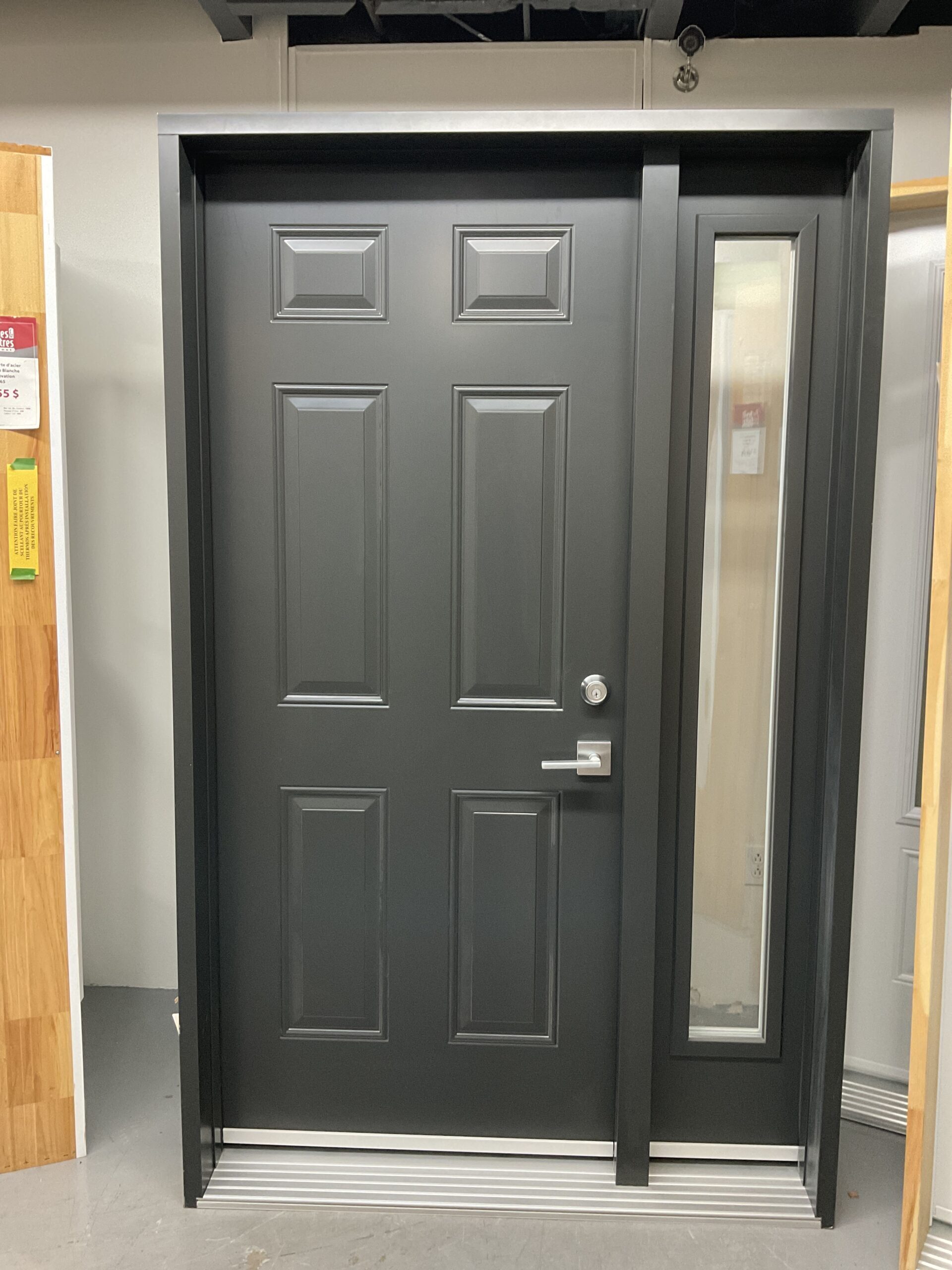 1329PA Porte d'acier 34"G Minerai de fer Porte et latéral clair bosse intérieur // Kit poignée 26D 74,95$