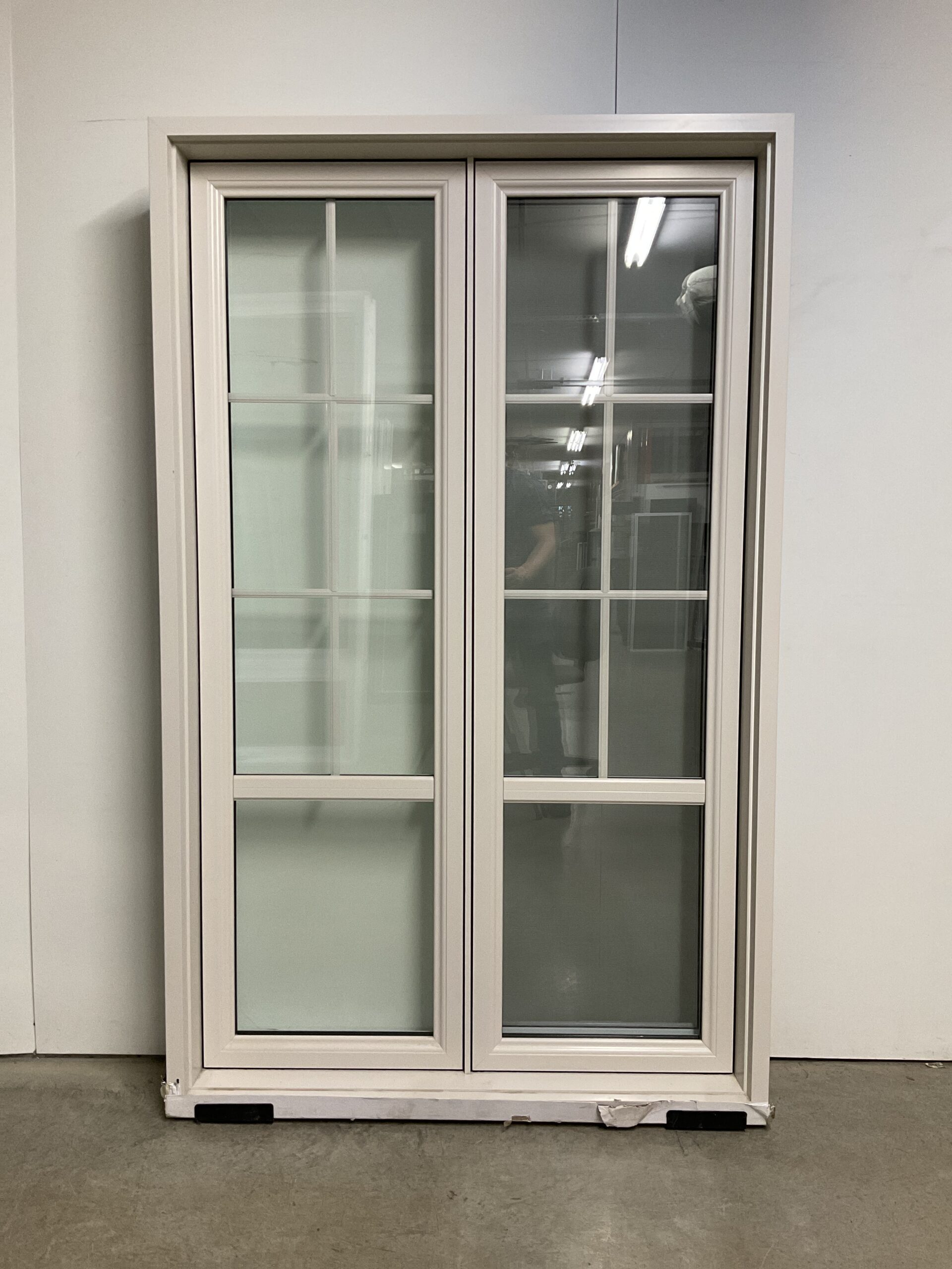 10685BH Fenêtre Battant HYBRIDE Vanille 2 sect 1 ouvr 45 1/2 x 73 1/4
