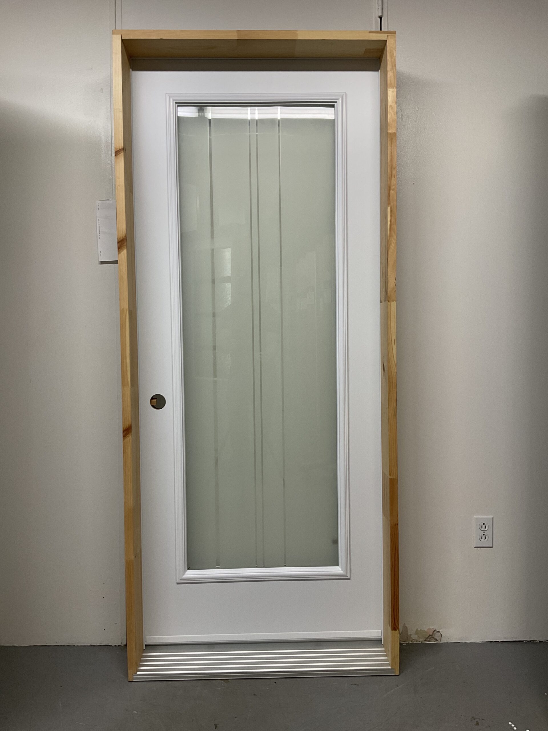 1397PA Porte d'acier 34"D Blanche Sérigraphie ligne clair verticale 23x65