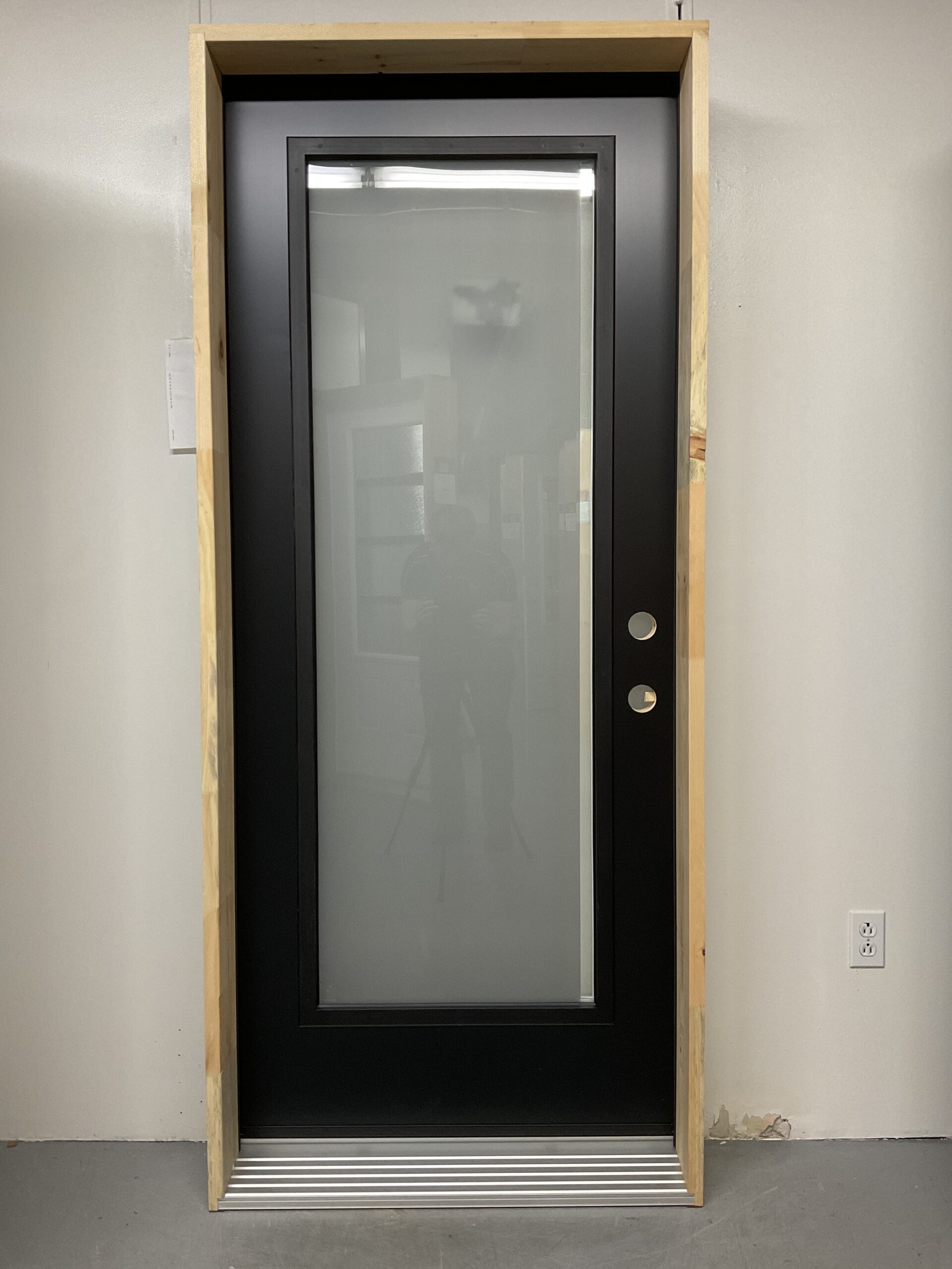 1399PSM Porte d'acier 34"G Noire Verre side sérigraphie teinté gris 23x65
